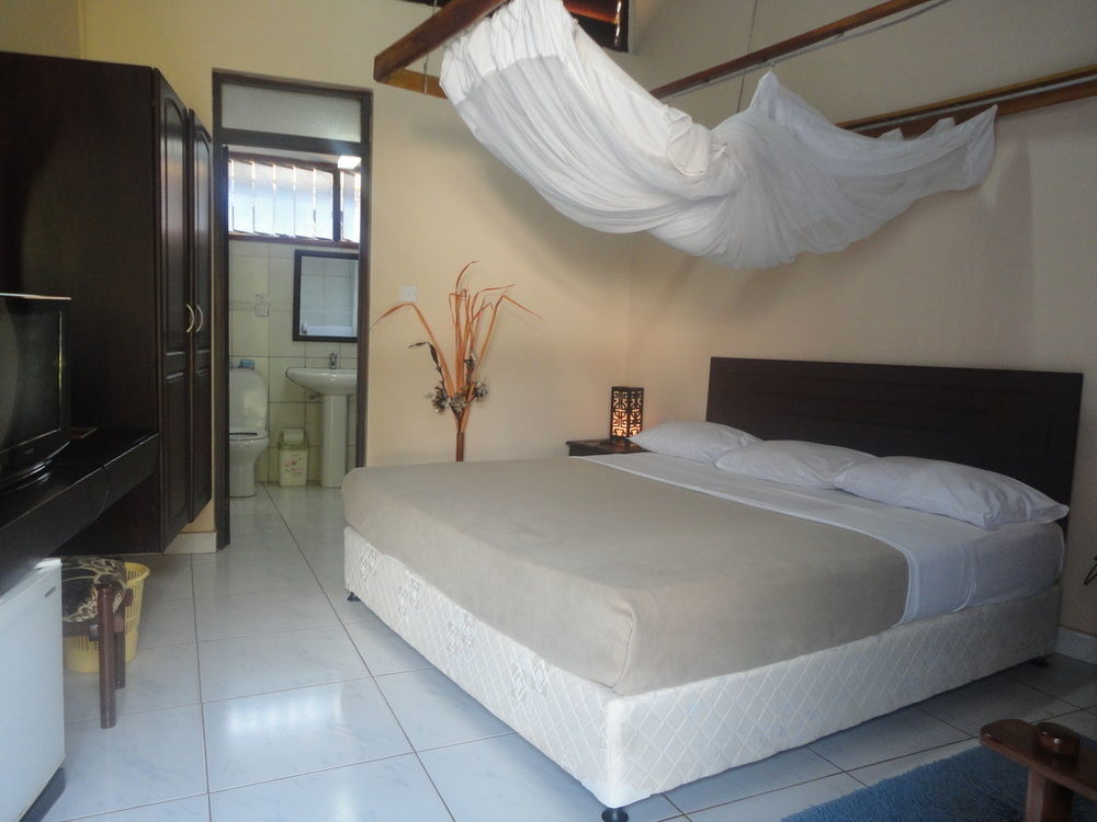 Morogoro Hotel ภายนอก รูปภาพ
