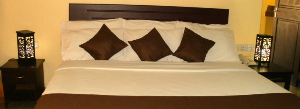 Morogoro Hotel ภายนอก รูปภาพ